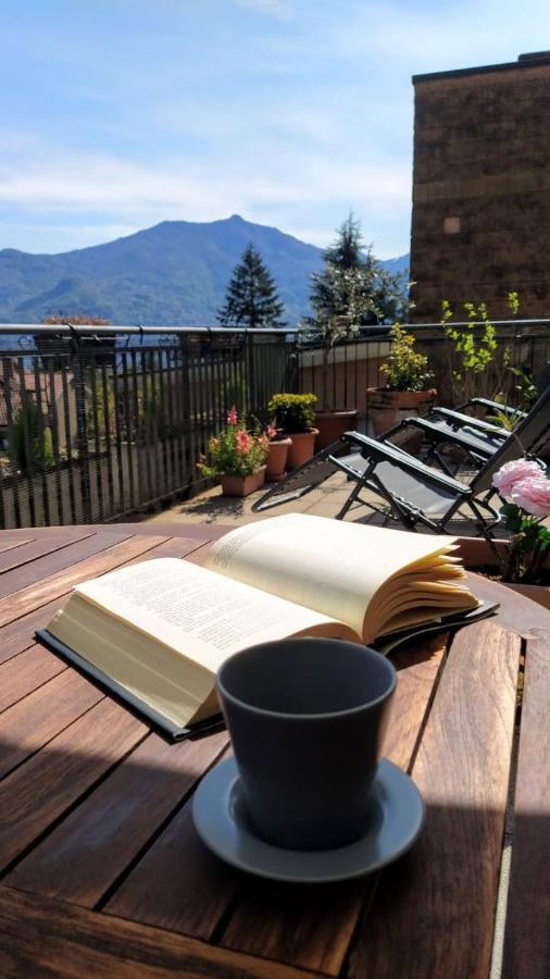 Appartamento La Terrazza Di Dora เมนาจโจ ภายนอก รูปภาพ